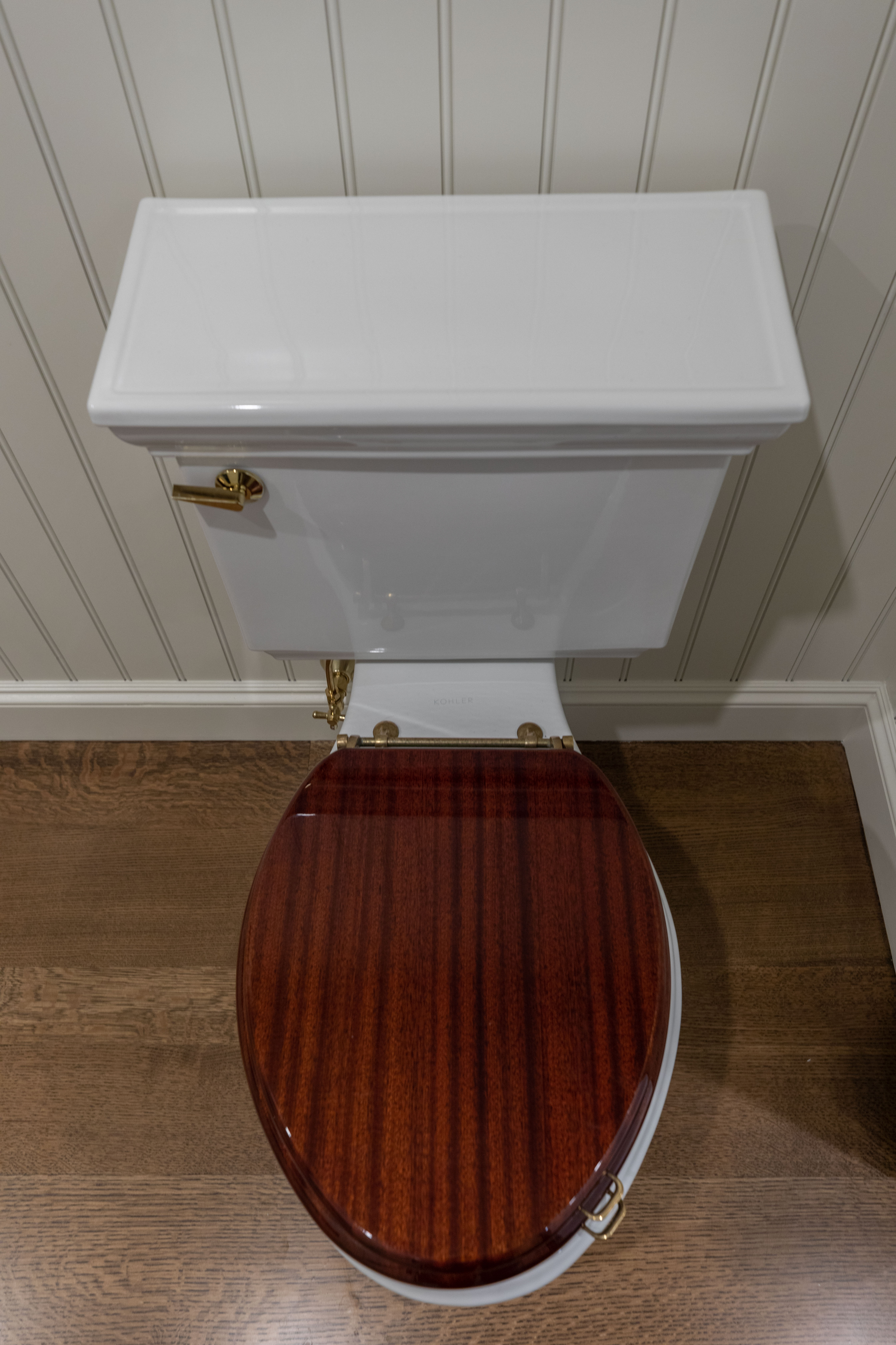 Four Seasons toilet mahogany seat