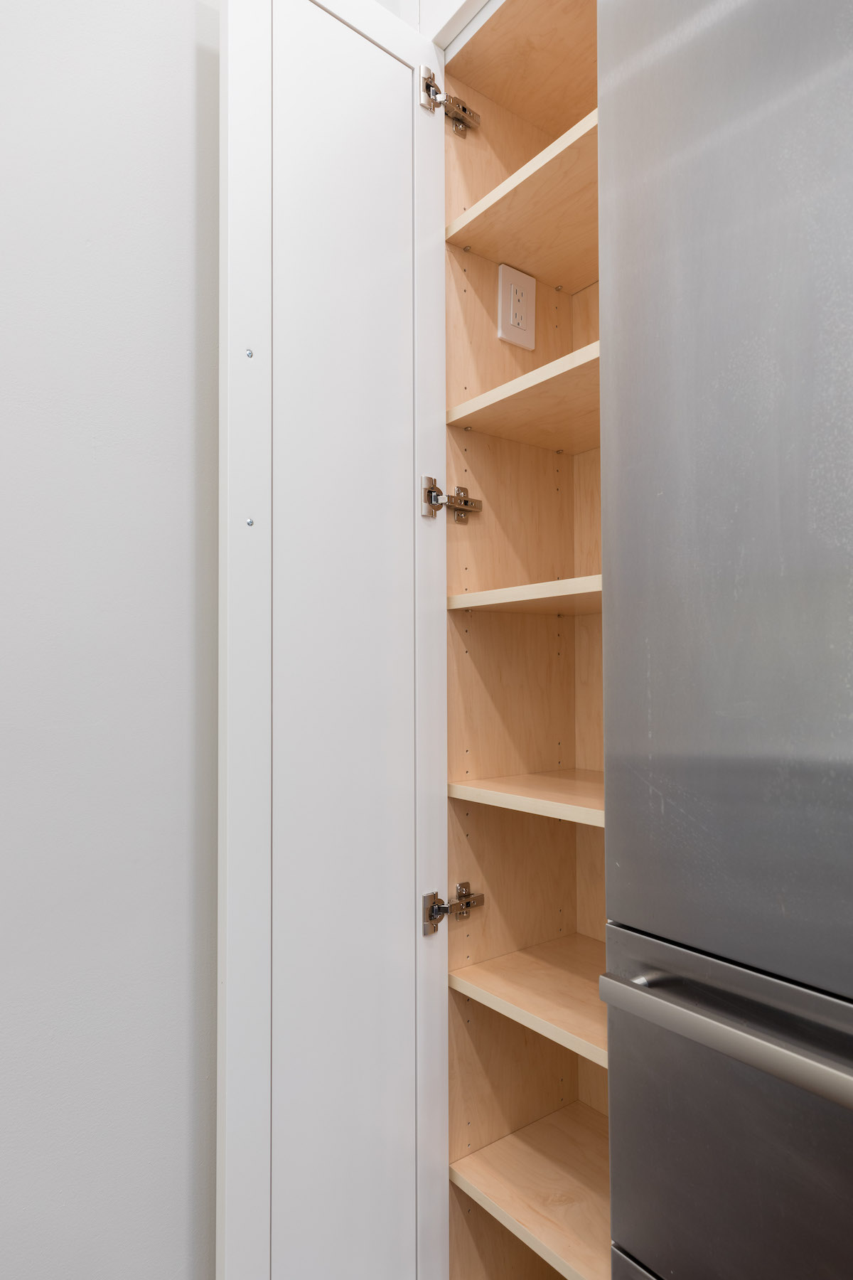 41 Upton pantry shelving open